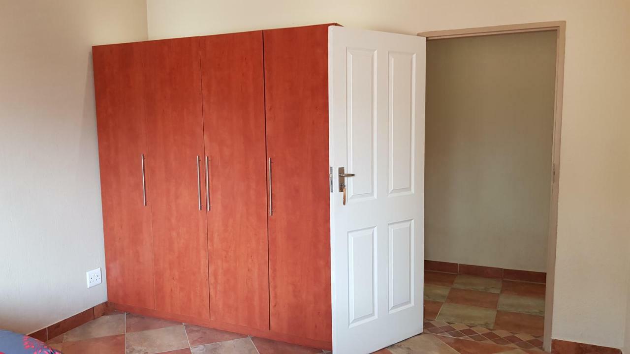 פאלאבורווה Hornbills Rest Country Home מראה חיצוני תמונה