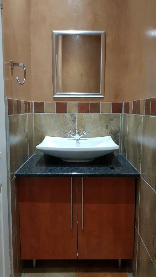 פאלאבורווה Hornbills Rest Country Home מראה חיצוני תמונה